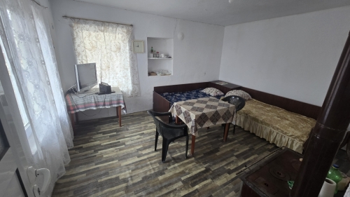 Georgi Dobrevo köyünde, Lyubimec belediyesinde satılık ev