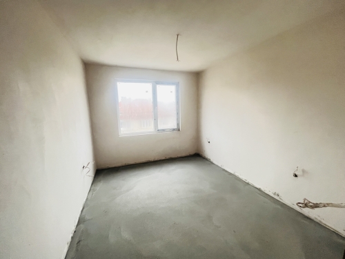 Svilengrad, Haskovo'da satılık üç odalı daire