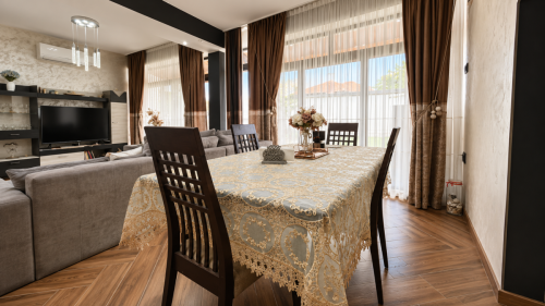 Luxuriously furnished houses in the town of Lyubimets, Haskovo region - a total of 160 sq.m, with a yard, garage, and a huge garden.