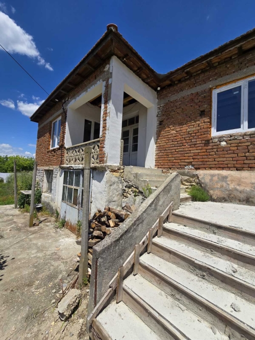 Haskovo, s. Momkovo, Zum Verkauf