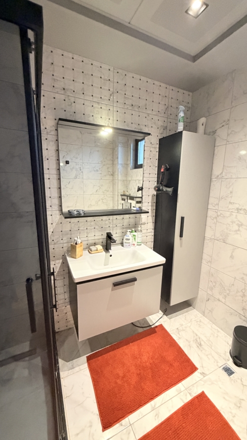 Luxury three-room apartment in Svilengrad – furnished, new construction, with an additional garage and all amenities!